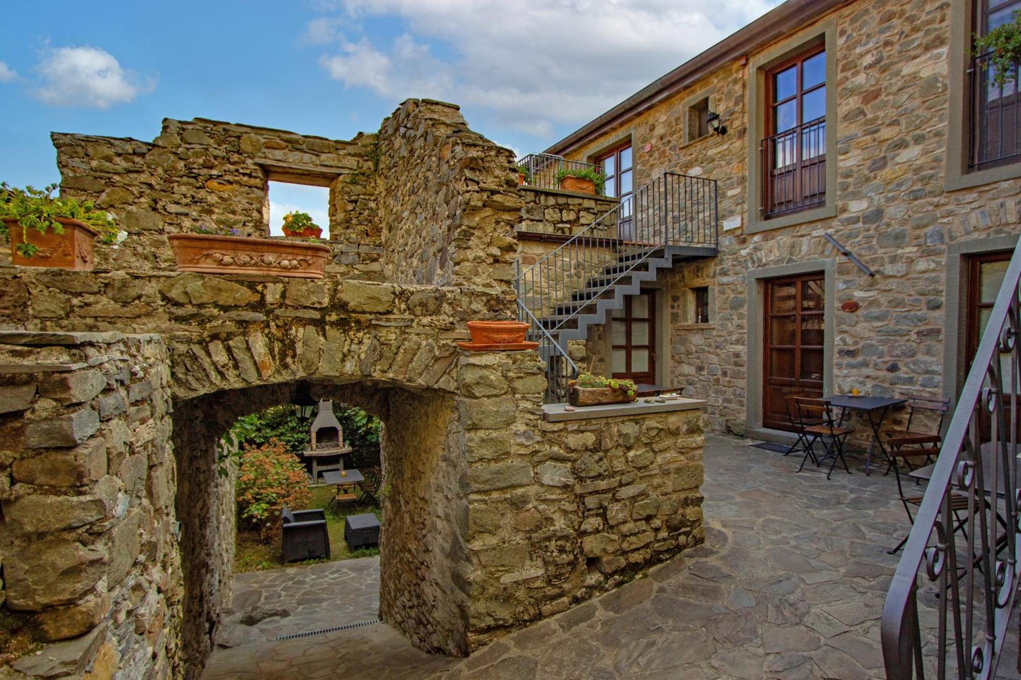 Agriturismo Montagna Verde Apella 리치아나 나르디 외부 사진