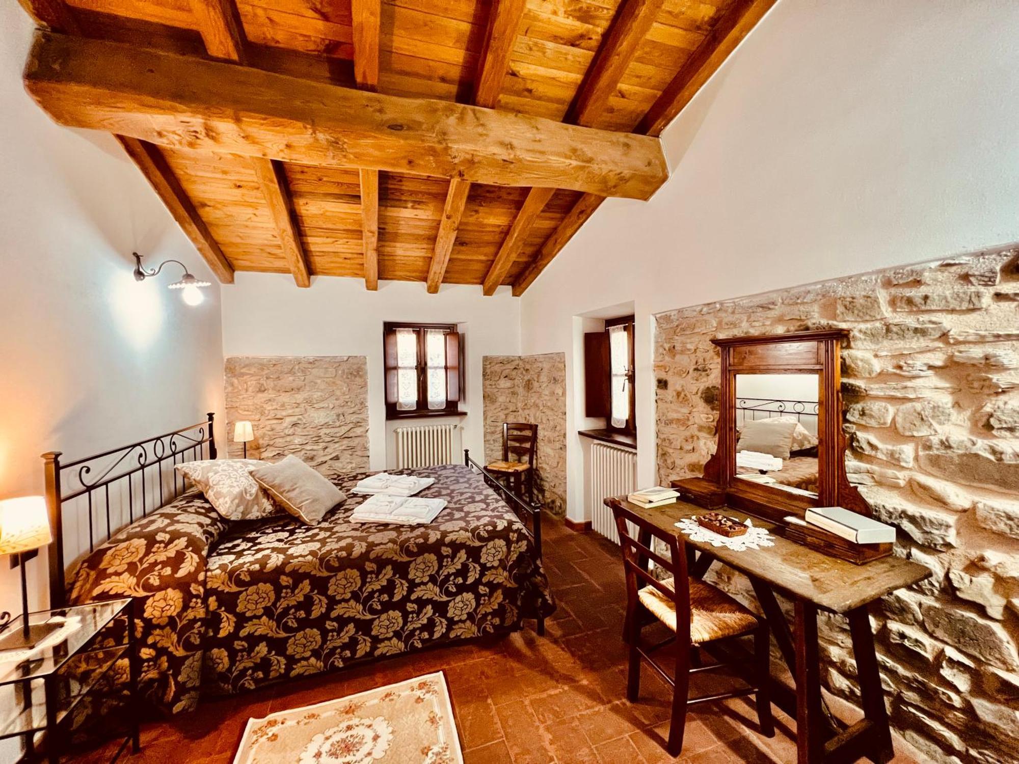 Agriturismo Montagna Verde Apella 리치아나 나르디 외부 사진